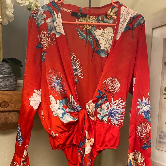 MissGuided Red Deep V Body Suit - Picture 1 of 2
